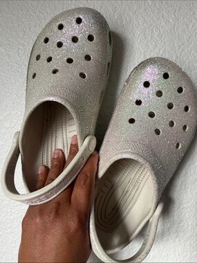 CROCS Kids Glitter Clog Sandals in Iridescent White